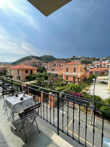 Apartamento Residenza Marina Riva Ligure Exterior foto