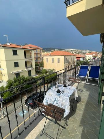 Apartamento Residenza Marina Riva Ligure Exterior foto